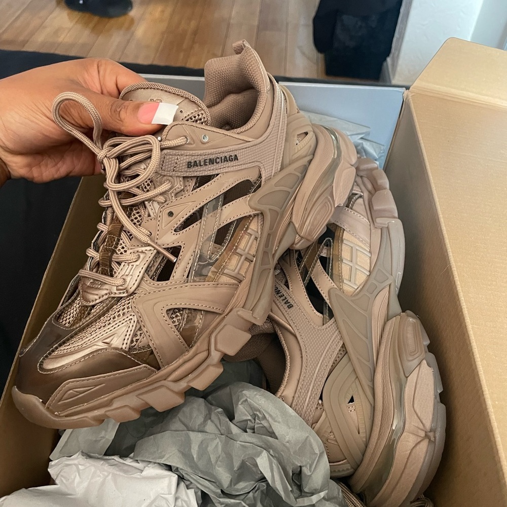 BALENCIAGA TRACK2 NEW